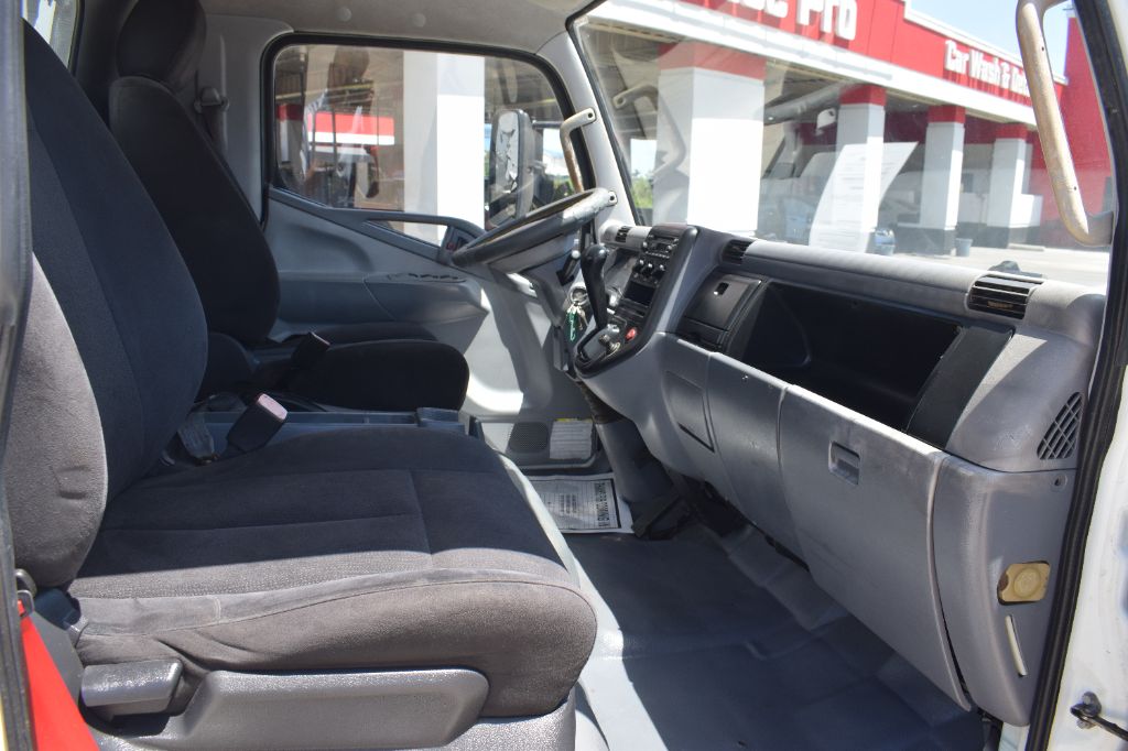 2007 Mitsubishi Fe84d - $7,900