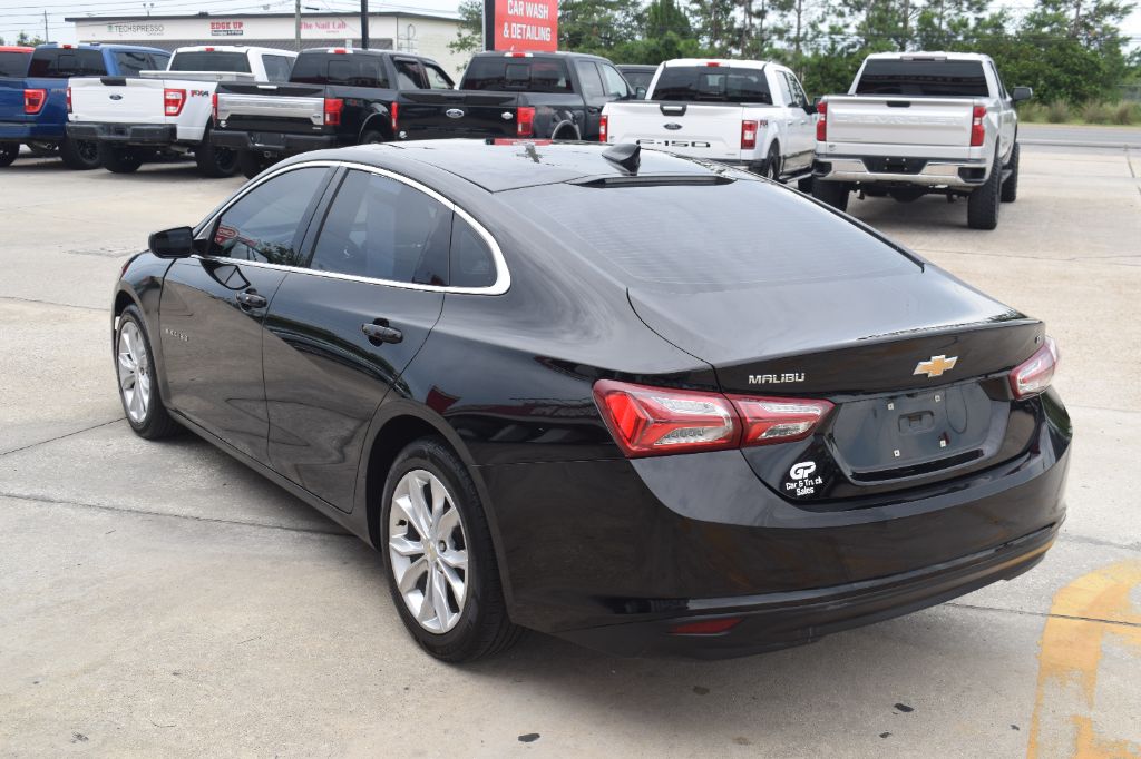 2020 Chevrolet Malibu - $9,900