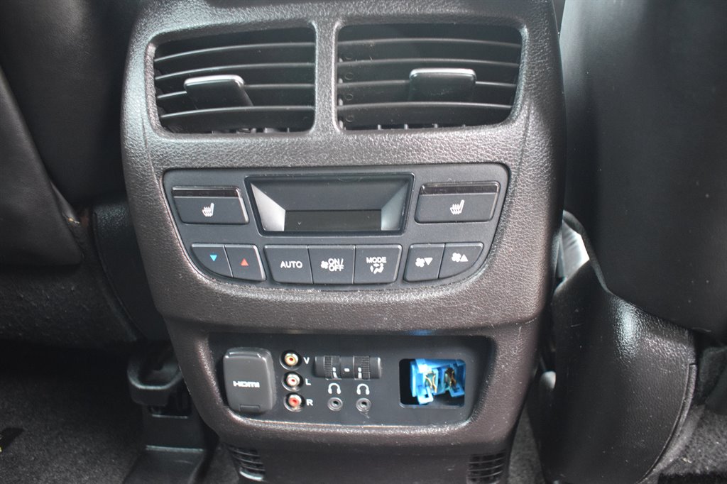 2016 Acura MDX Advance photo