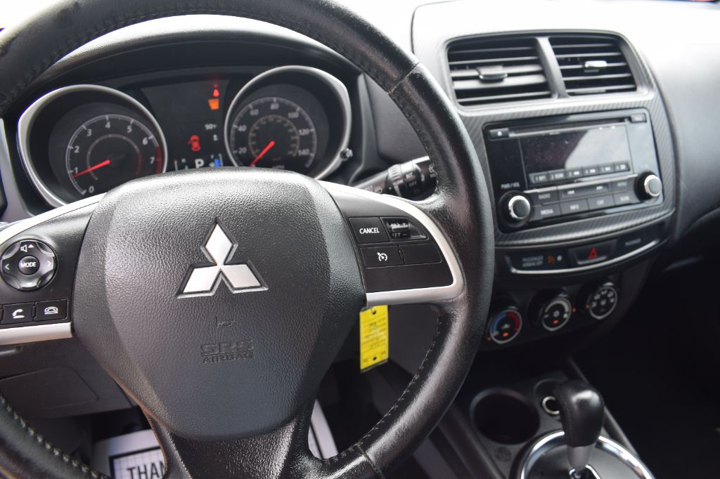 2015 Mitsubishi Outlander - $4,999