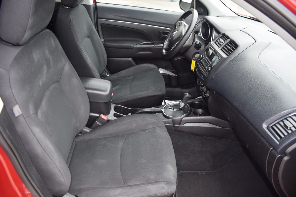 2015 Mitsubishi Outlander - $4,999