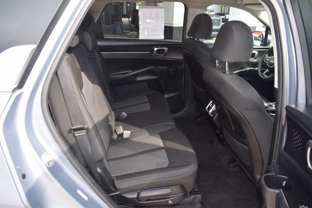 2022 Kia Sorento - $16,900