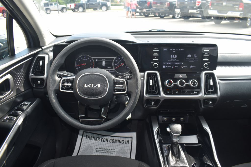 2022 Kia Sorento - $16,900