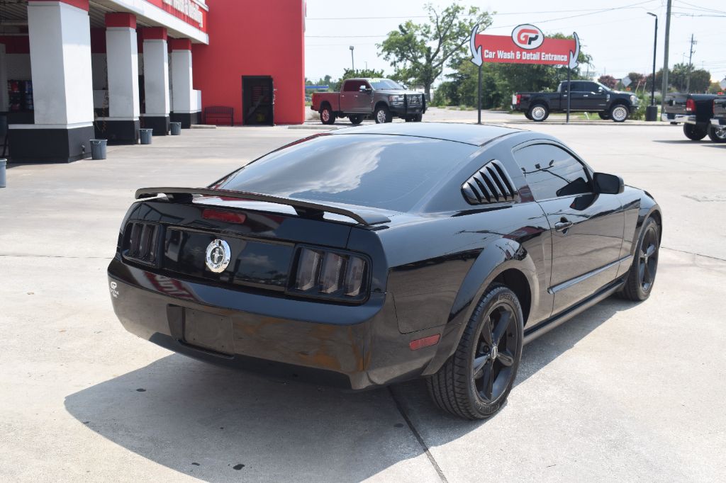 2008 Ford Mustang - $8,999