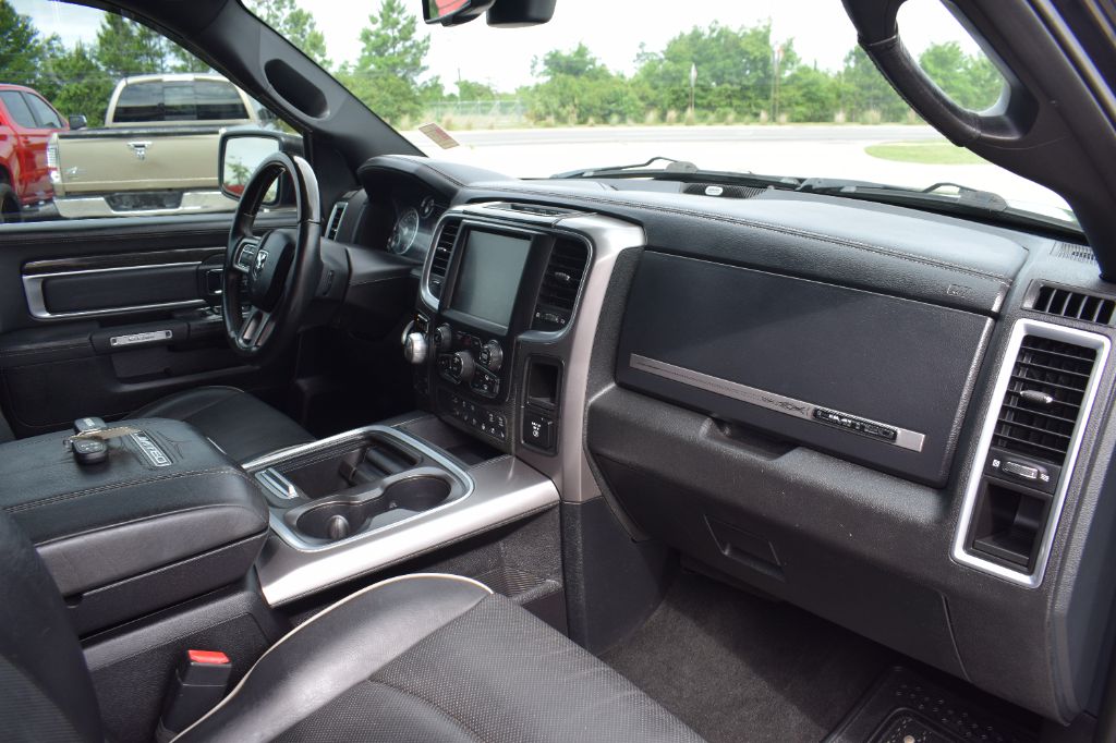 2016 Ram 1500 - $19,900