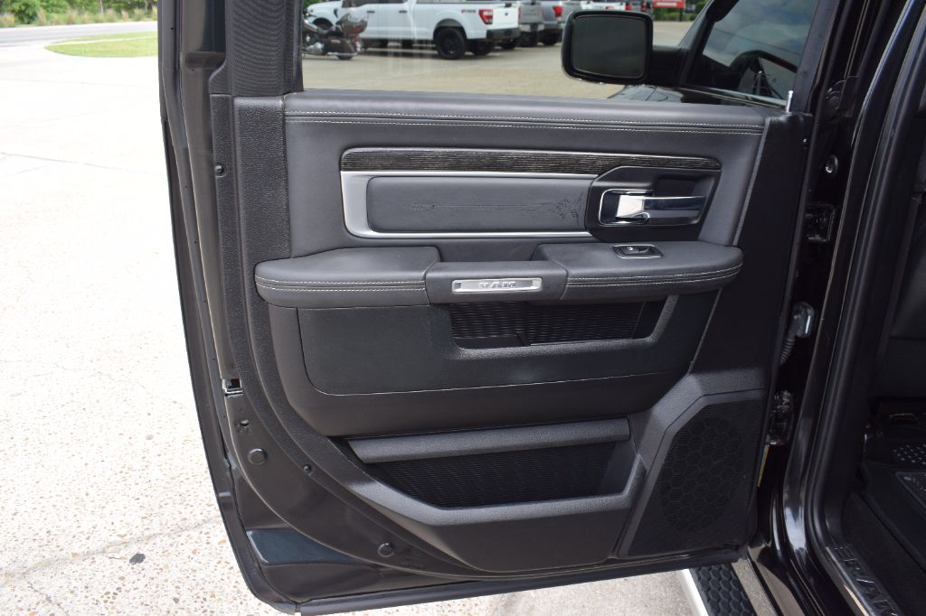 2016 Ram 1500 - $19,900