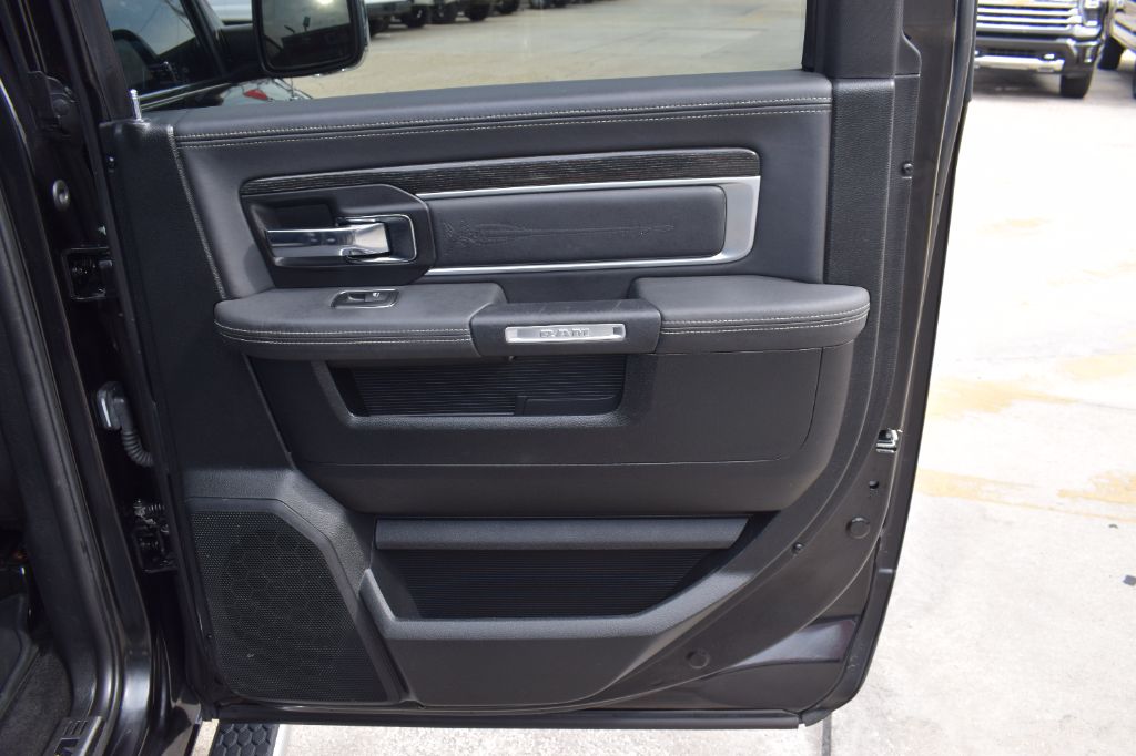 2016 Ram 1500 - $19,900