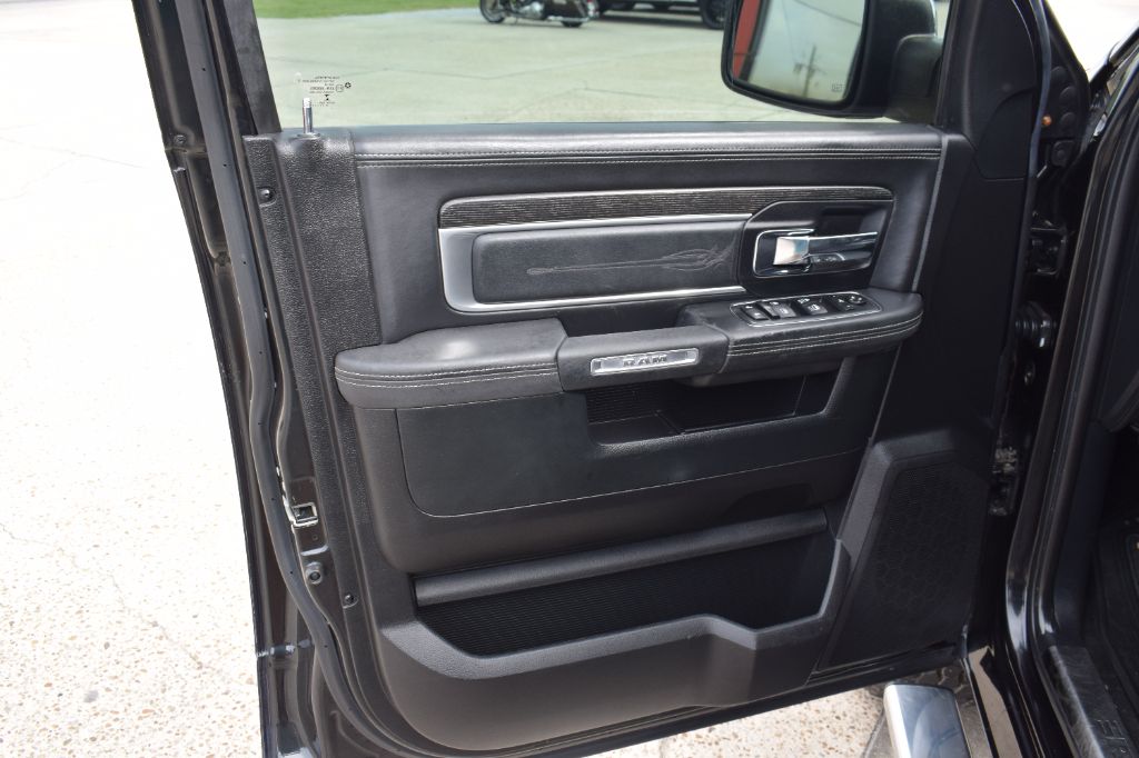 2016 Ram 1500 - $19,900