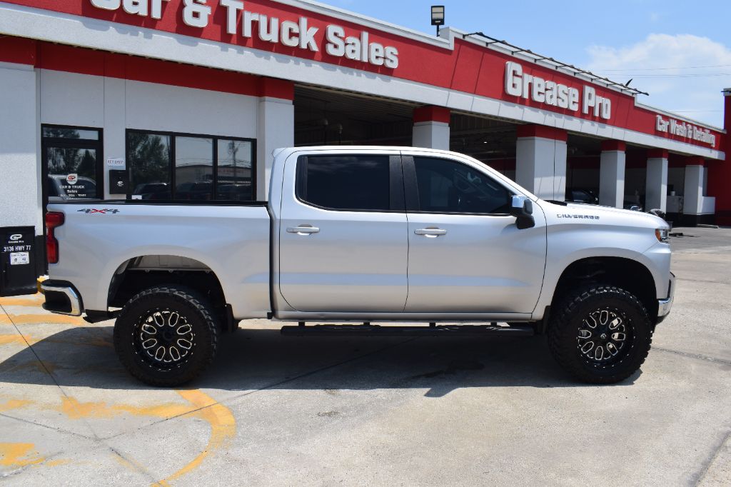 2020 Chevrolet Silverado - $24,900