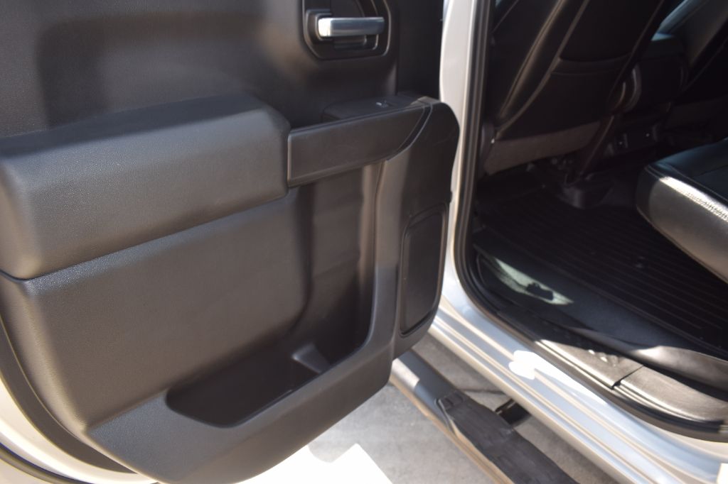 2020 Chevrolet Silverado - $24,900