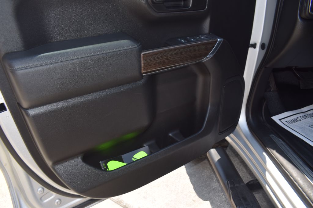 2020 Chevrolet Silverado - $24,900