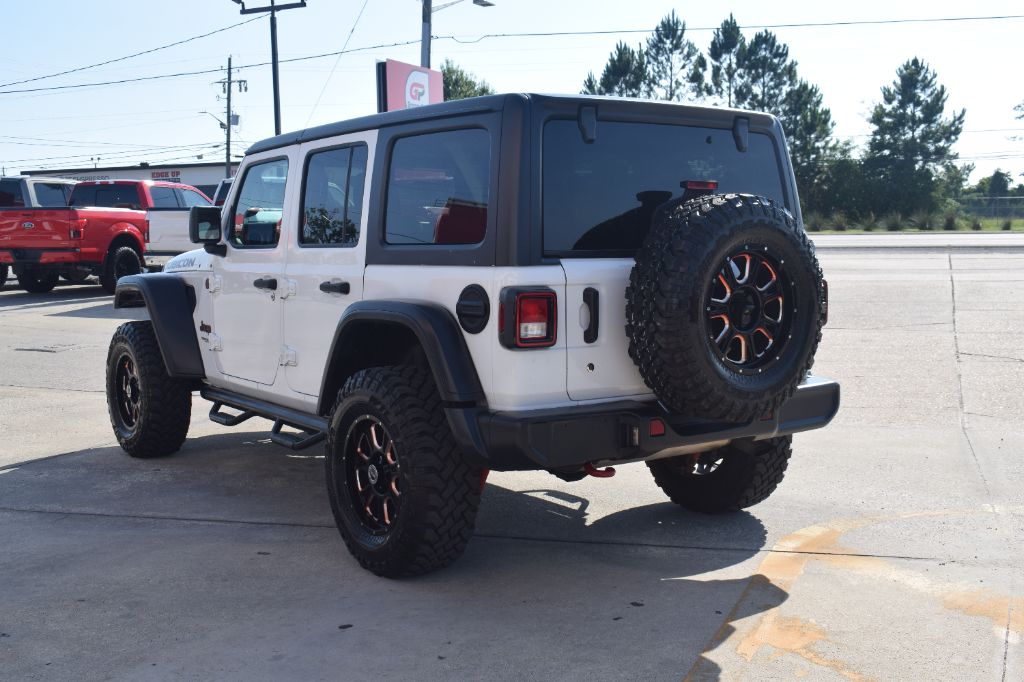 2020 Jeep Wrangler - $29,900