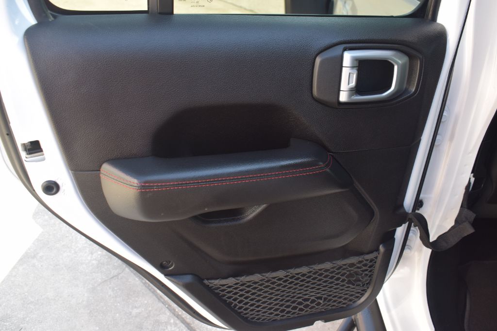 2020 Jeep Wrangler - $29,900