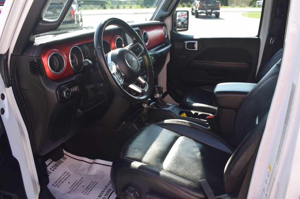2020 Jeep Wrangler - $29,900