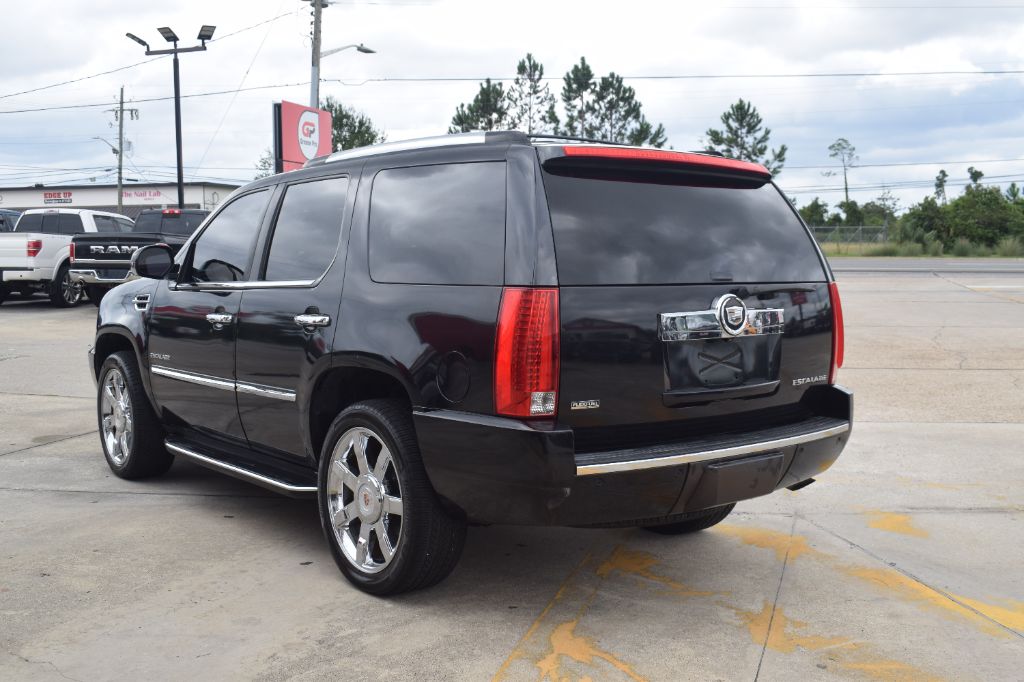 2010 Cadillac Escalade - $8,499