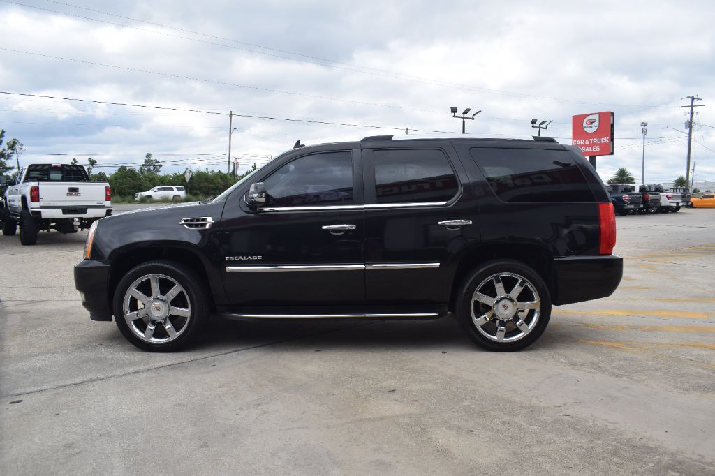 2010 Cadillac Escalade - $8,499
