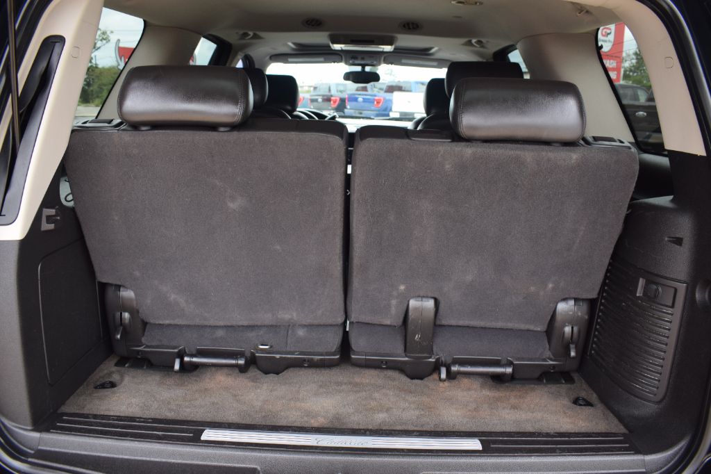 2010 Cadillac Escalade - $8,499