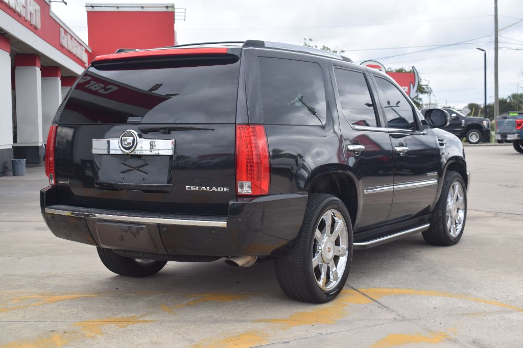 2010 Cadillac Escalade - $8,499