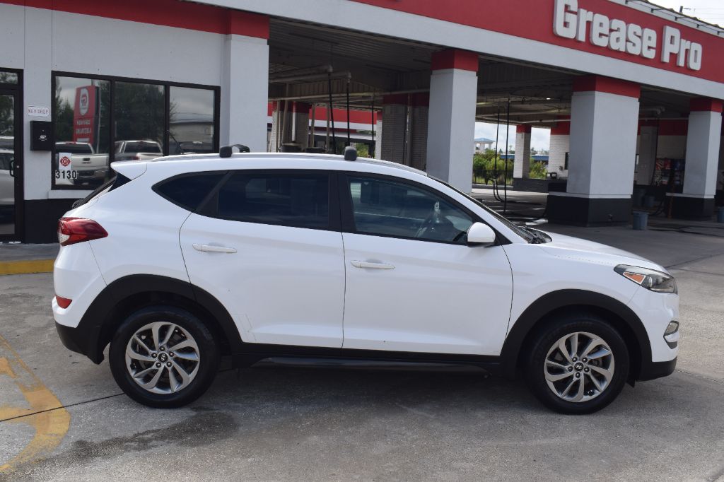 2016 Hyundai Tucson - $10,499