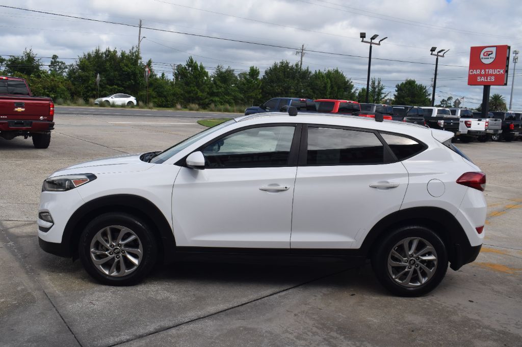 2016 Hyundai Tucson - $10,499