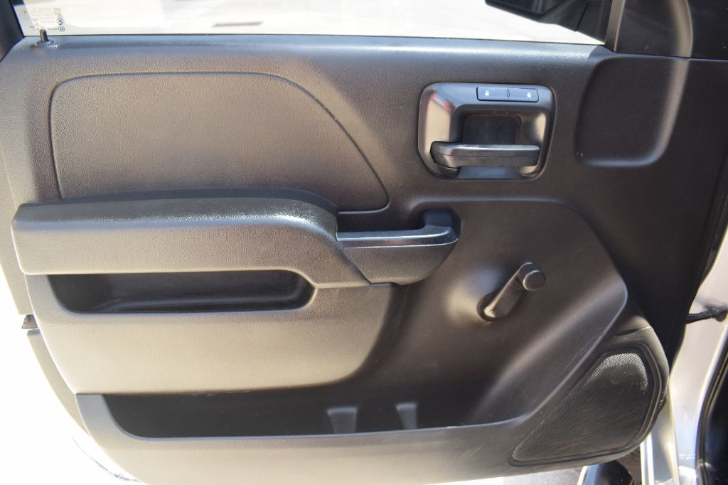 2017 Chevrolet Silverado - $13,900