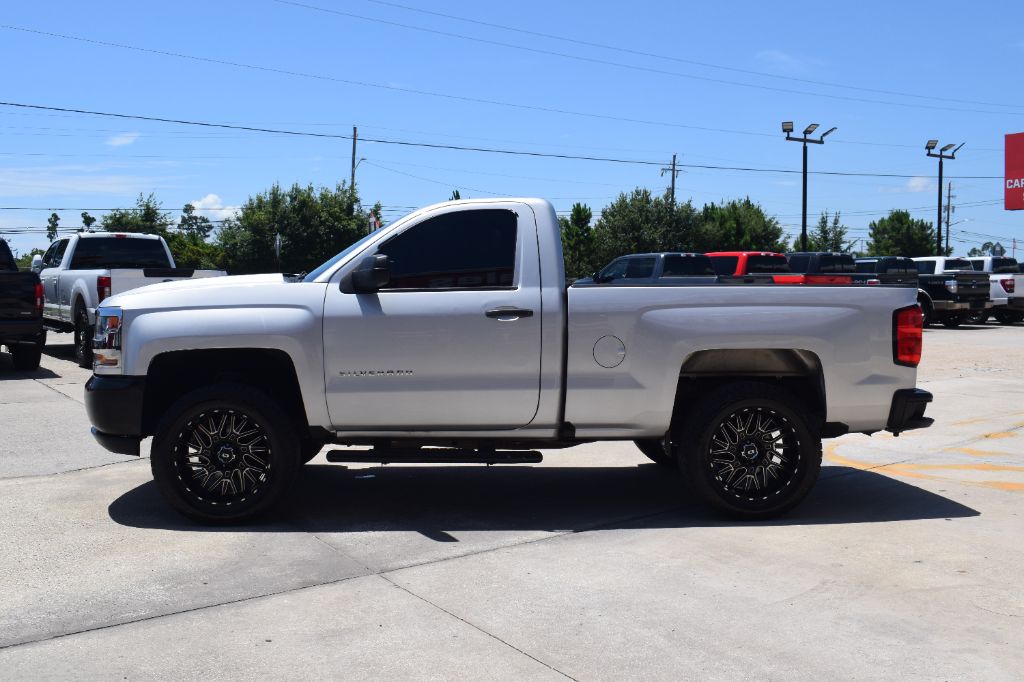 2017 Chevrolet Silverado - $13,900