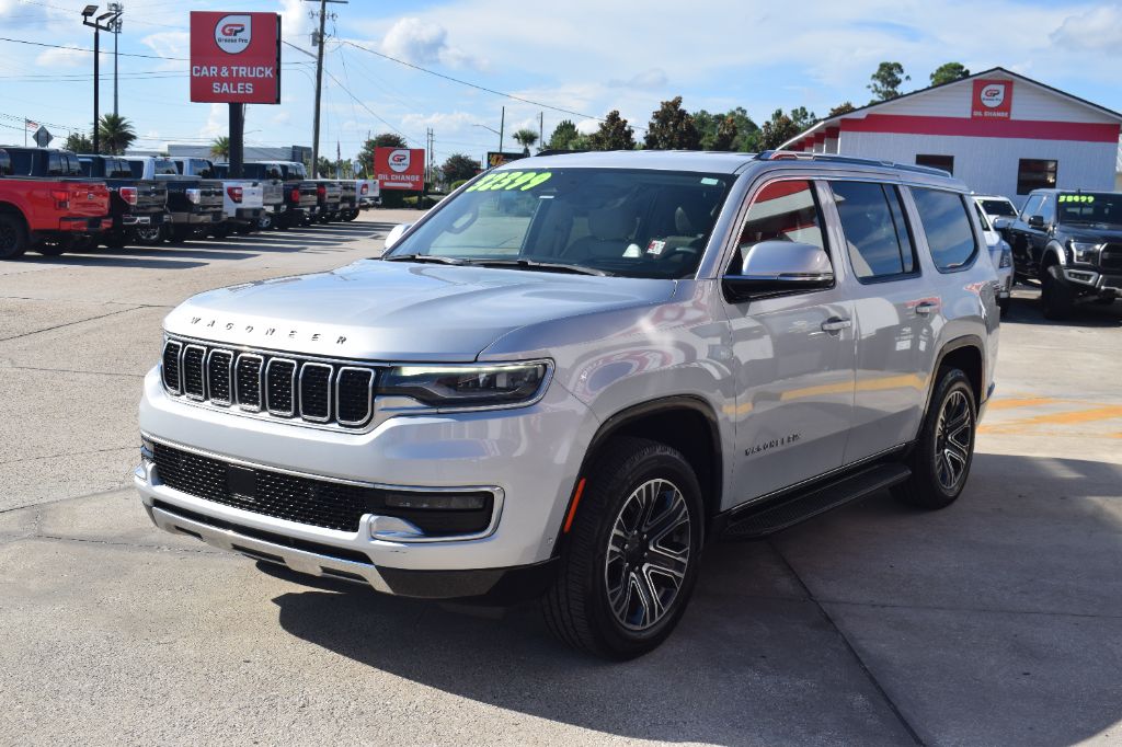 2022 Jeep Wagoneer - $31,900