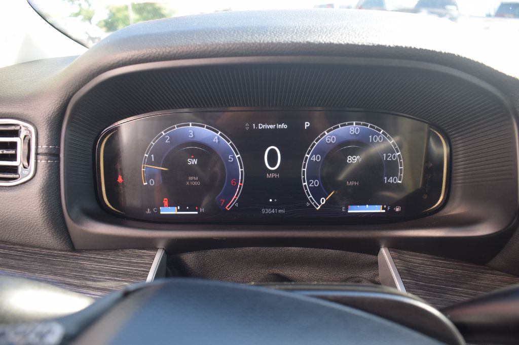 2022 Jeep Wagoneer - $31,900