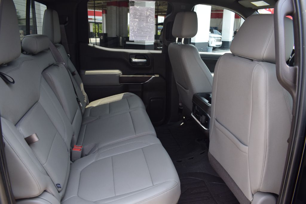 2021 GMC Sierra - $31,900