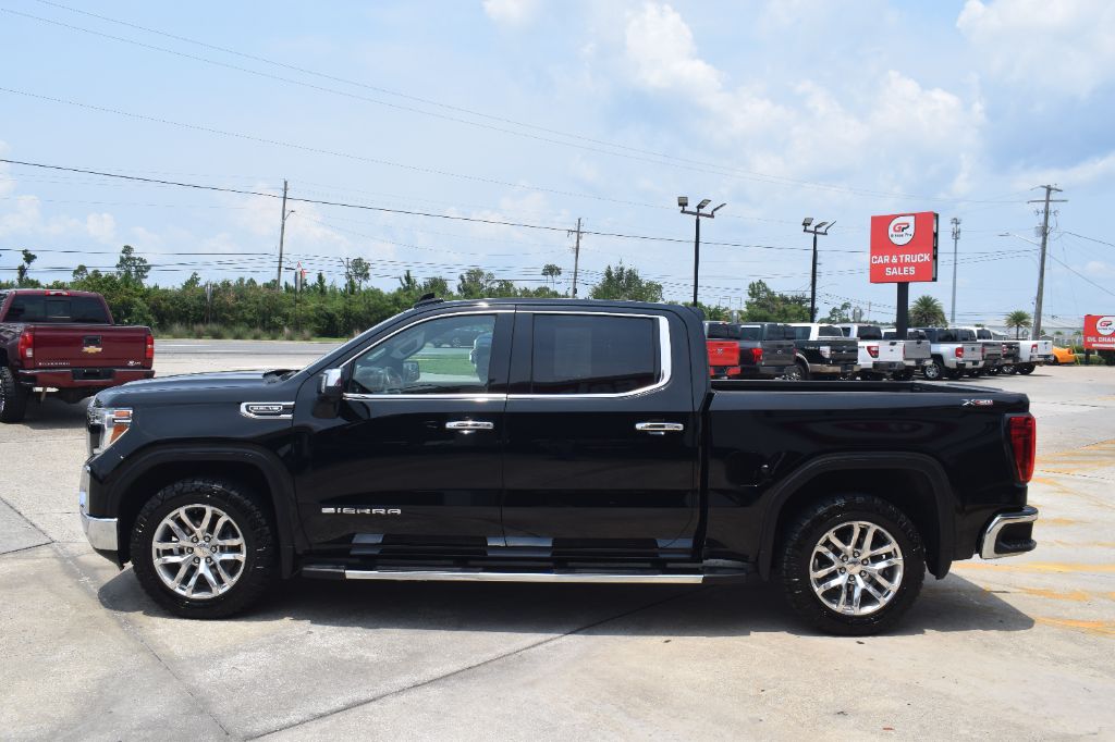 2021 GMC Sierra - $31,900