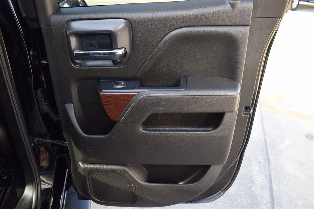 2018 GMC Sierra 1500 SLE photo