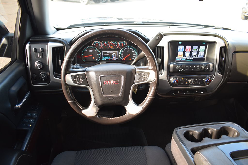 2018 GMC Sierra 1500 SLE photo