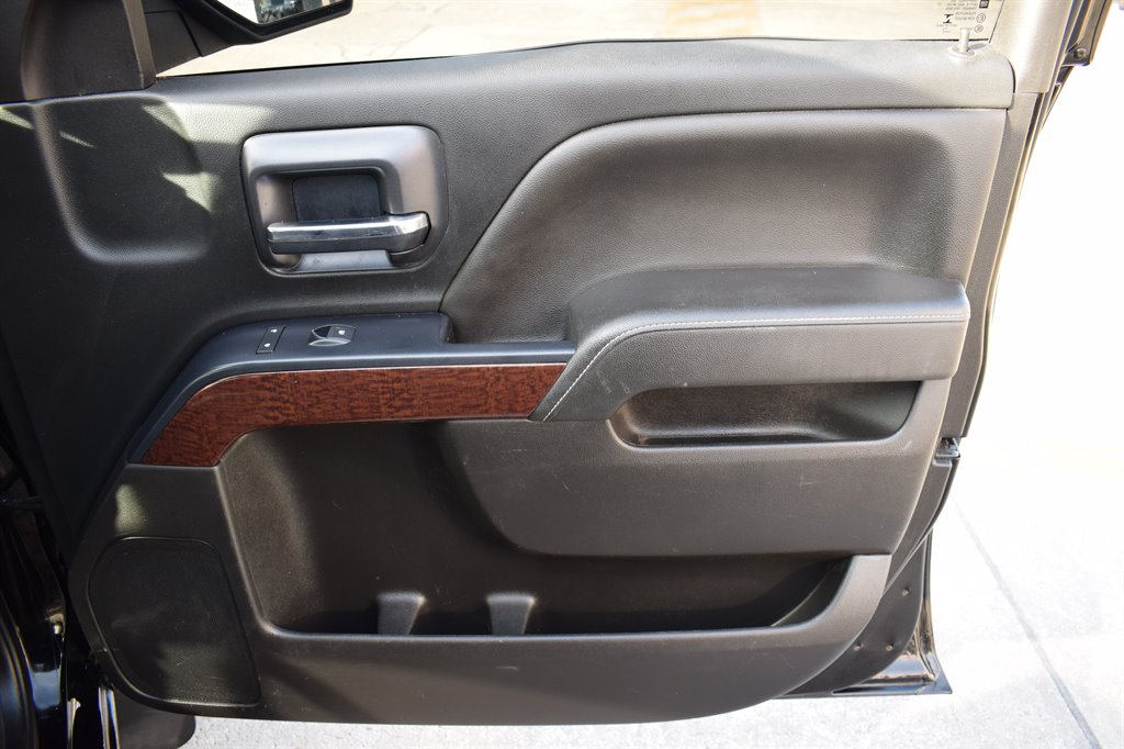 2018 GMC Sierra 1500 SLE photo