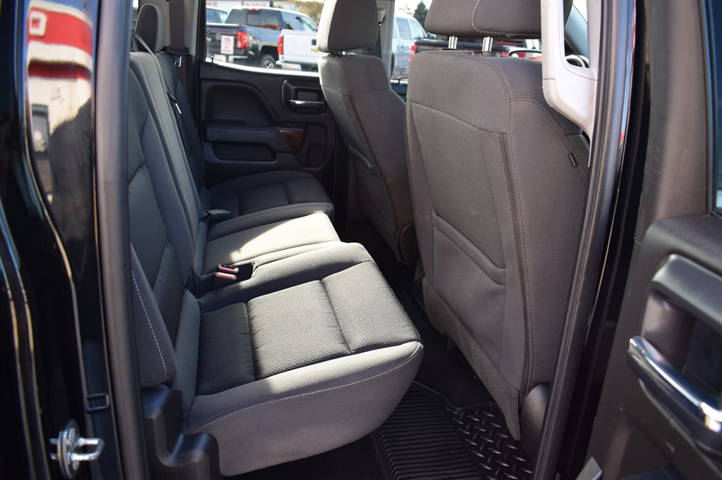 2018 GMC Sierra 1500 SLE photo