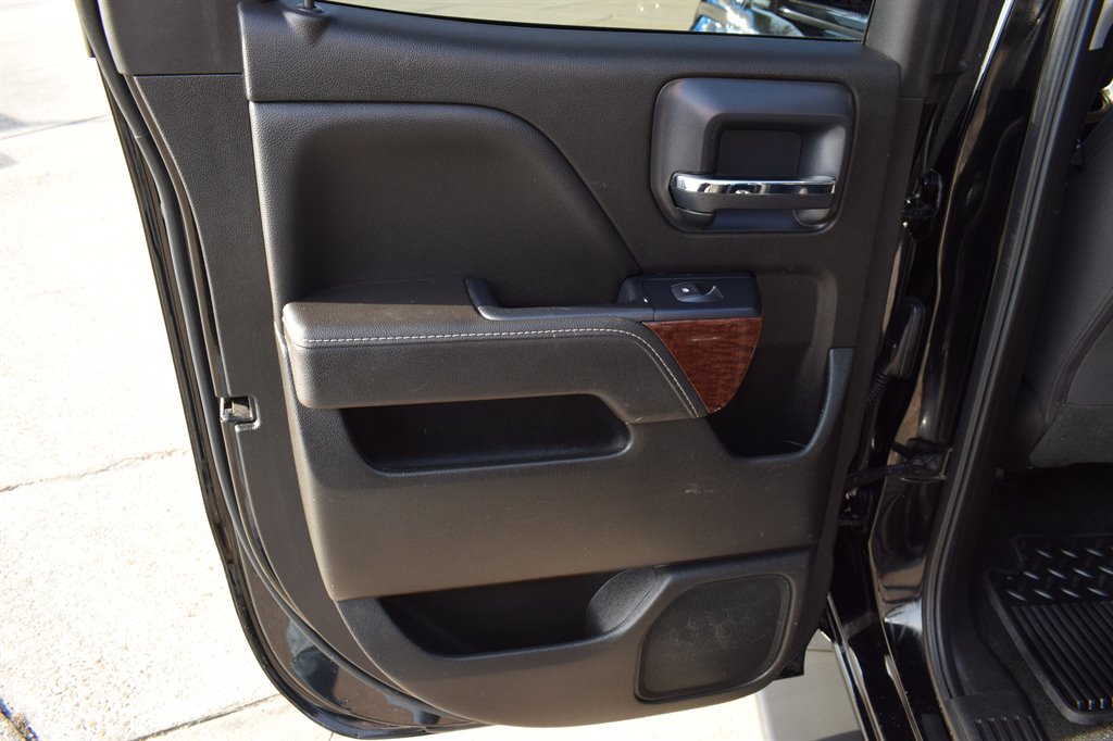 2018 GMC Sierra 1500 SLE photo