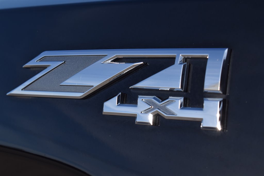 2018 GMC Sierra 1500 SLE photo