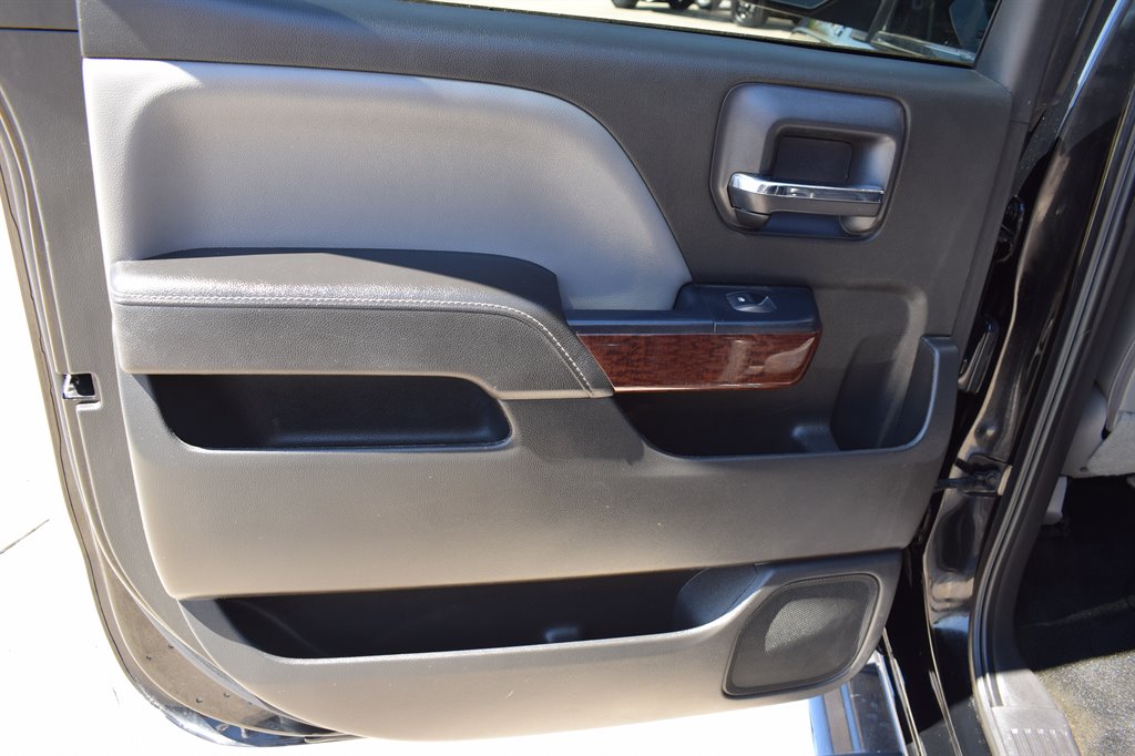 2016 GMC Sierra 1500 SLT photo