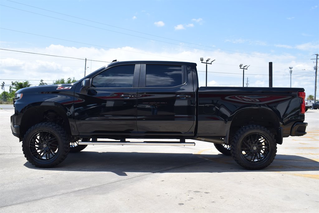 2019 Chevrolet Silverado 1500 RST photo