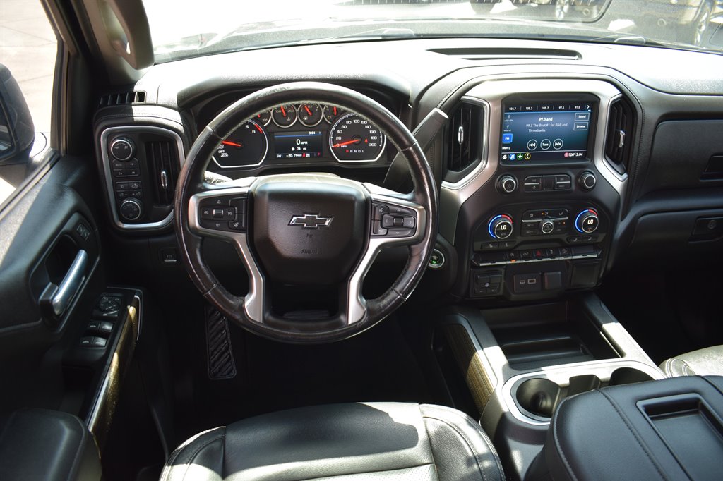 2019 Chevrolet Silverado 1500 RST photo