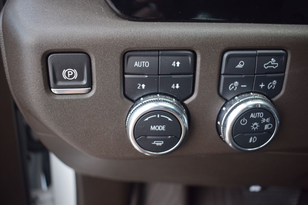 2024 GMC Sierra - $42,900