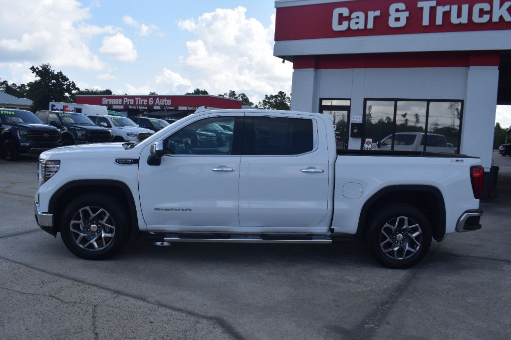 2024 GMC Sierra - $42,900