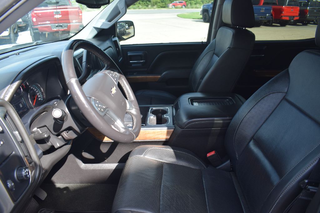 2018 Chevrolet Silverado - $22,900