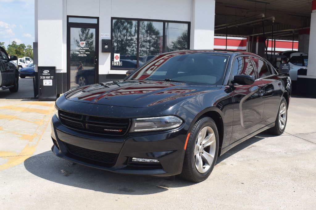 Black 2018 Dodge Charger Sedan Rear-Wheel Drive Automatic