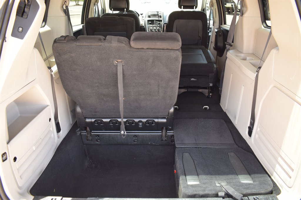 2015 Dodge Grand Caravan SXT photo