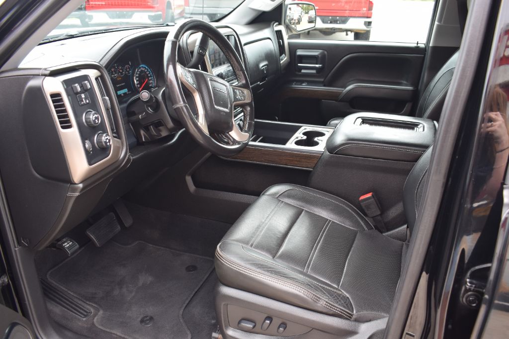 2018 GMC Sierra - $32,900