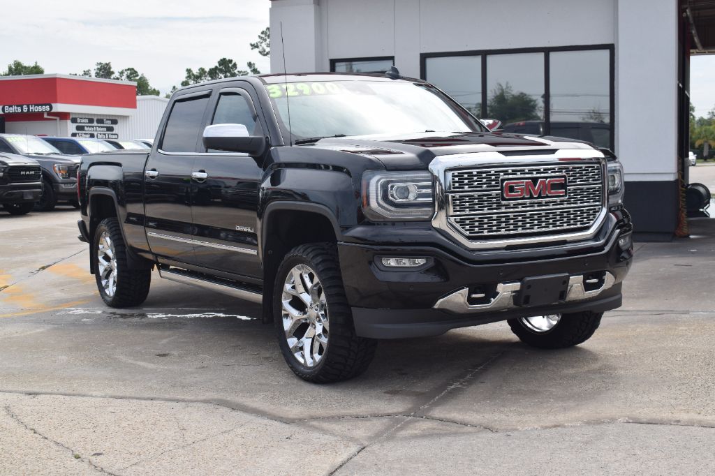 2018 GMC Sierra - $32,900