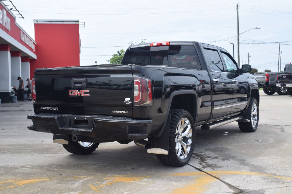2018 GMC Sierra - $32,900