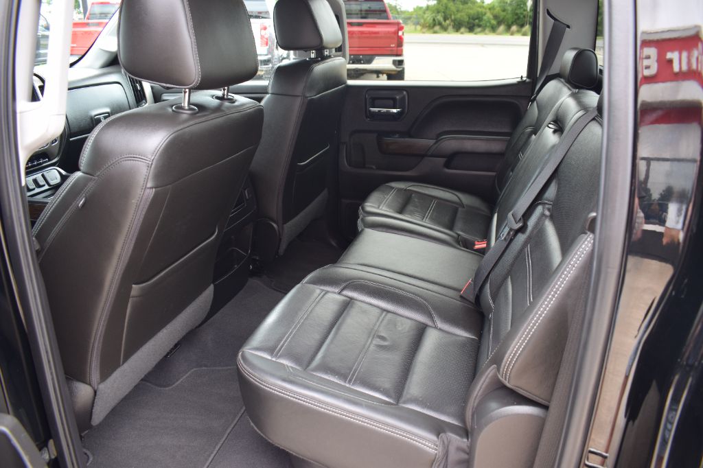 2018 GMC Sierra - $32,900