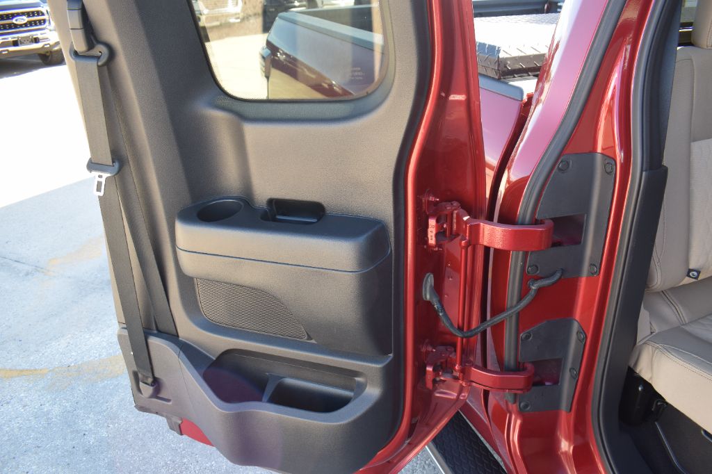 2017 Nissan Titan - $19,900