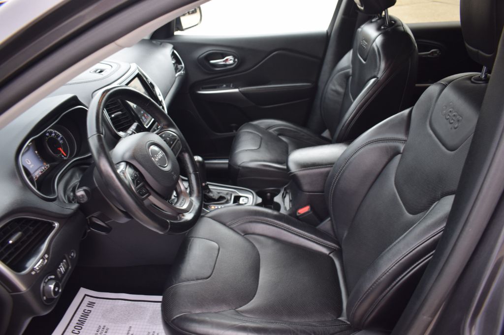 2020 Jeep Cherokee - $17,999